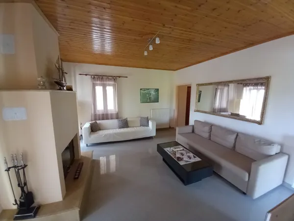 Spacious stone built villa close to Sparta - Sparti, Peloponnese