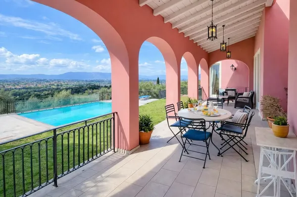 Stunning exclusive villa set in a peaceful location - Perama, Corfu, Ionian Islands
