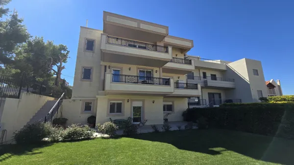 Comfortable and deluxe living in a beautiful modern home - Dioni, Attica