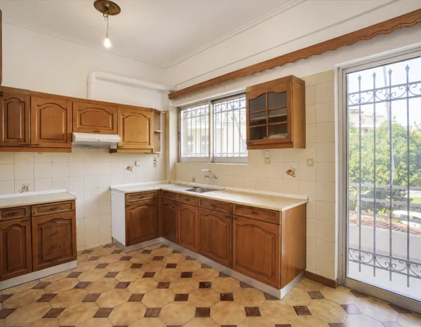 Stylish Renovated 2nd Floor Apartment in Agia Paraskevi  - Aghia Paraskevi, Athens, Attica