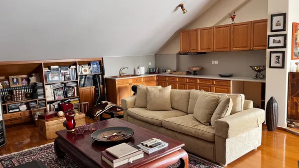 Iconic aristocratic residence with rare architectural character - Penteli, Attica