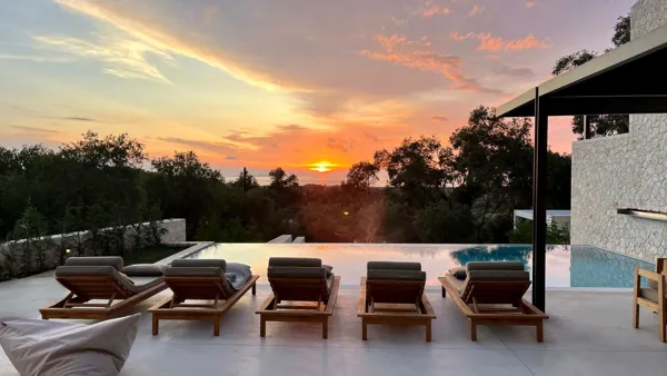 Dream holidays property, with investment interest - Perithia, Corfu, Ionian Islands