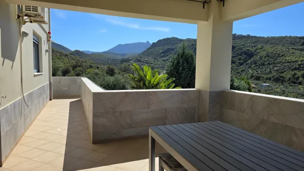 Villa with lake and sea views - Limni Vouliagmenis, Korinthia, Peloponnese