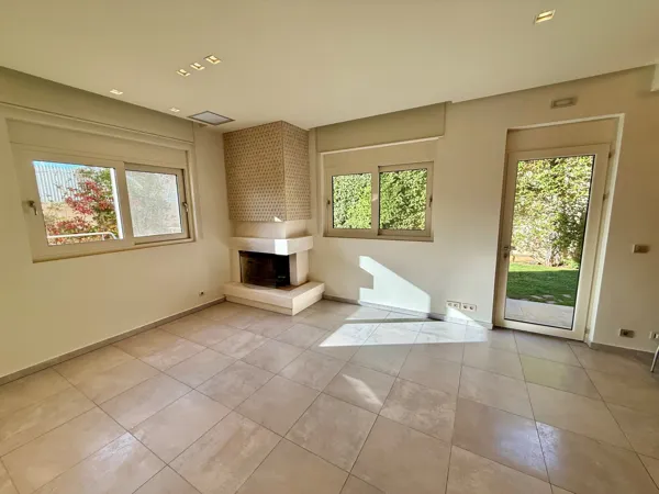 High quality villa on the outskirts of the city - Penteli, Athens, Attica