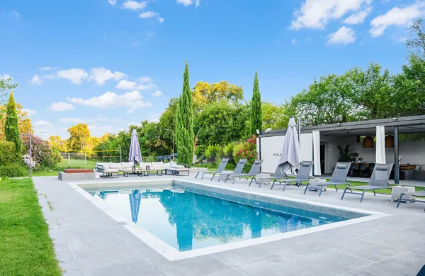 Luxury villa in a private environment - Kontokali, Corfu, Ionian Islands