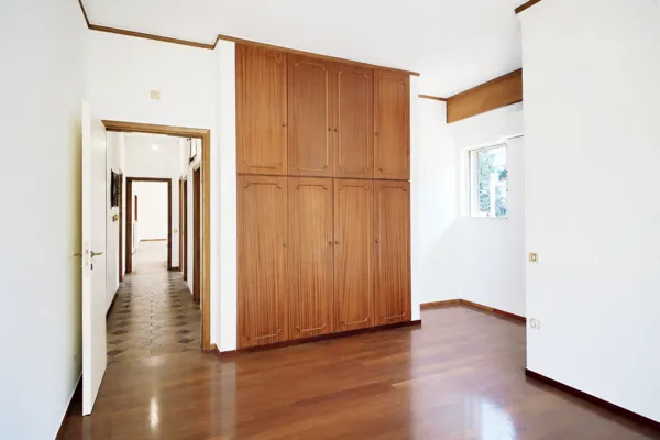 Stylish Renovated 2nd Floor Apartment in Agia Paraskevi  - Aghia Paraskevi, Athens, Attica