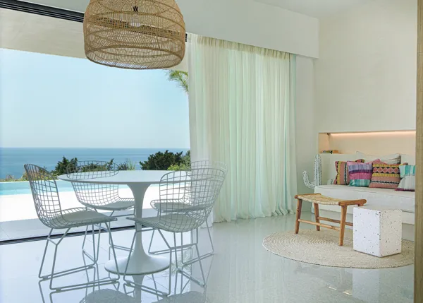 Immaculately finished property - Paramonas, Corfu, Ionian Islands