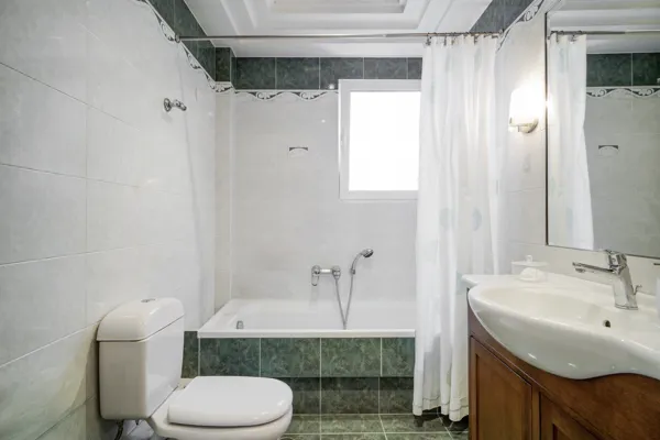 A sanctuary of comfort and style in the beautiful area of Chalandri - CHALANDRI, Athens, Attica