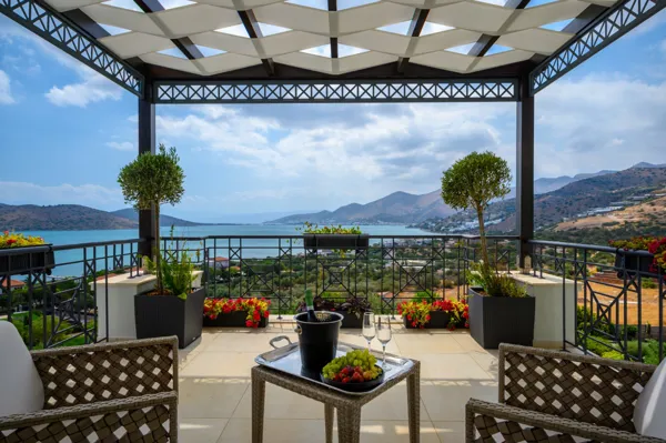 Seafront villa in Elounda - Plaka, Lasithi, Crete