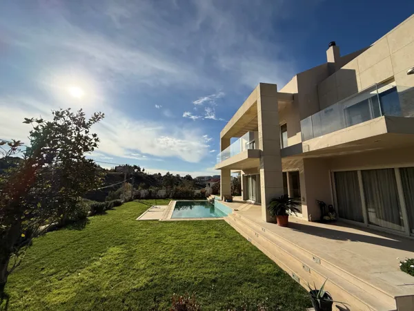 High quality villa on the outskirts of the city - Penteli, Athens, Attica
