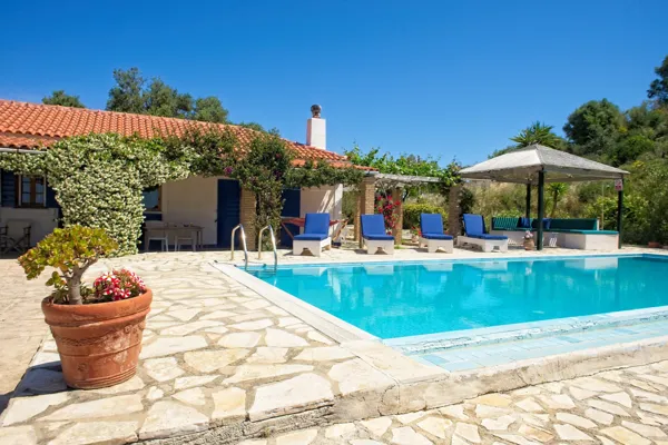 Villa with privacy and uninterrupted sea views - Kalamaki, Zakynthos, Ionian Islands