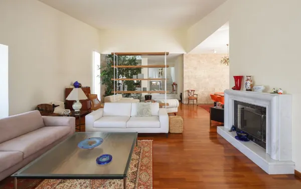 Contemporary Elegance: A Gated Villa Retreat in Thessaloniki - Thermi, Thessaloniki