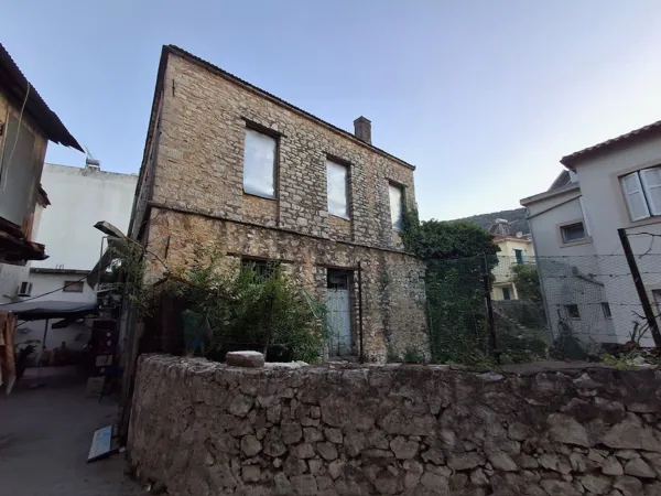 Character property with investment potential in Amfilochia - Amfilochia, Etoloakarnania, West Greece
