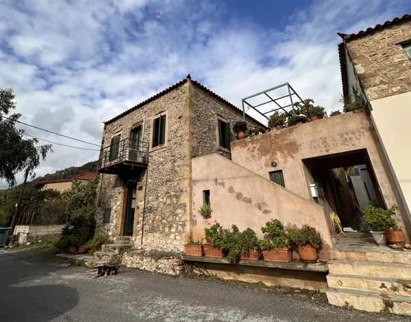 Traditional stone house in Lakonia - Nomia, Lakonia, Peloponnese