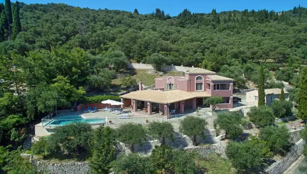 A perfectly situated villa   - Agni, Corfu, Ionian Islands