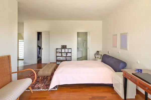 Contemporary Elegance: A Gated Villa Retreat in Thessaloniki - Thermi, Thessaloniki
