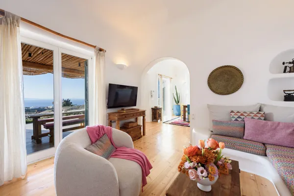 Beautiful residence overlooking the sunset and the Aegean Sea  - Fanari, Mykonos, Cyclades Islands