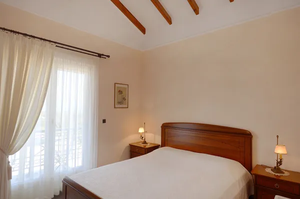Maisonette with panoramic sea views in Melissi - Kiato, Korinthia, Peloponnese