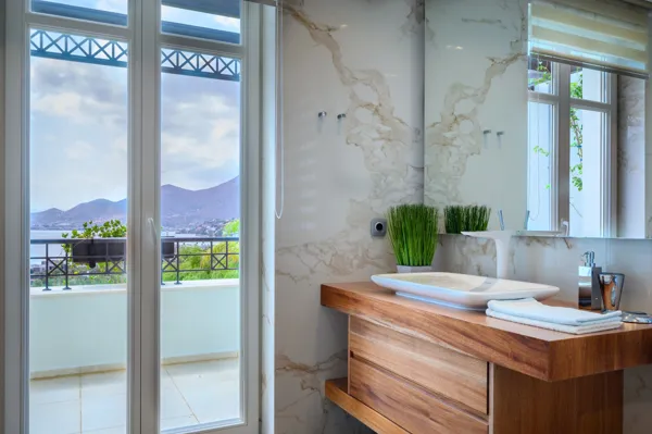 Seafront villa in Elounda - Plaka, Lasithi, Crete