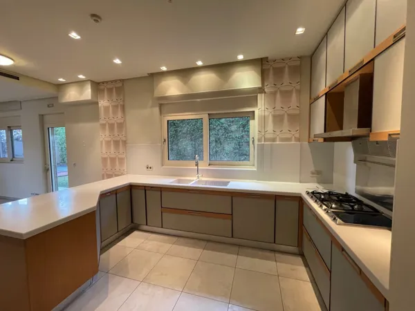 High quality villa on the outskirts of the city - Penteli, Athens, Attica