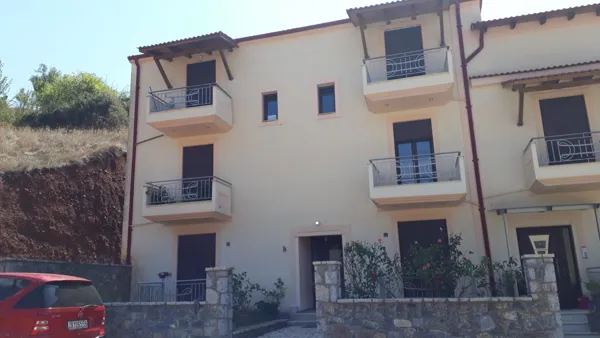 Four properties for sale in Kalavryta - Kalavryta, Peloponnese