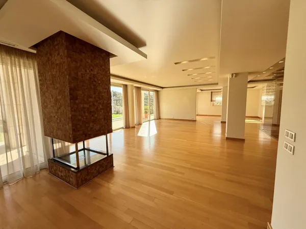 High quality villa on the outskirts of the city - Penteli, Athens, Attica