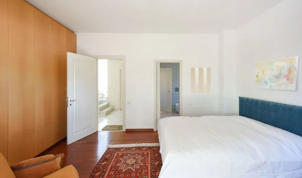 Contemporary Elegance: A Gated Villa Retreat in Thessaloniki - Thermi, Thessaloniki