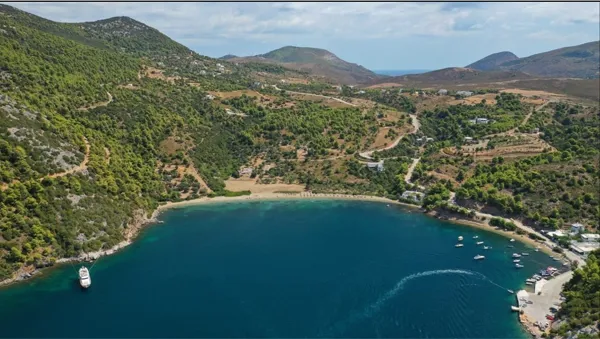 Elevated Coastal Plot for High-End Hospitality Development in Skyros - Skyros, Evia, Central Greece