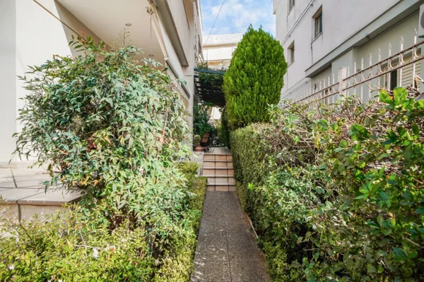 A sanctuary of comfort and style in the beautiful area of Chalandri - CHALANDRI, Athens, Attica