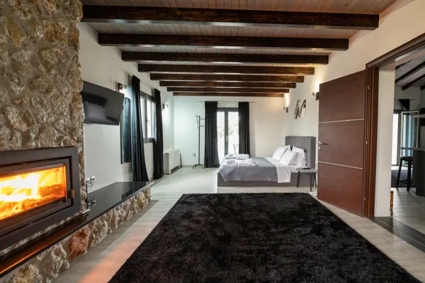 Luxury villa in a private environment - Kontokali, Corfu, Ionian Islands