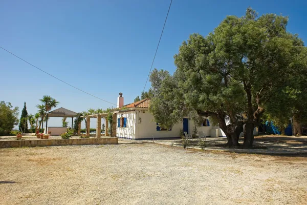 Villa with privacy and uninterrupted sea views - Kalamaki, Zakynthos, Ionian Islands