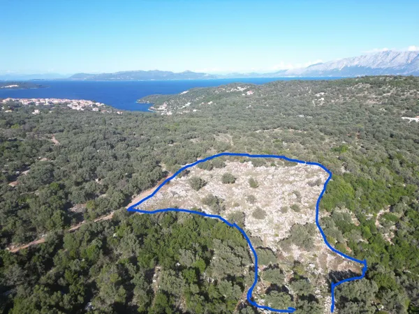 Amazing plot in Meganisi - Meganisi, Ionian Islands