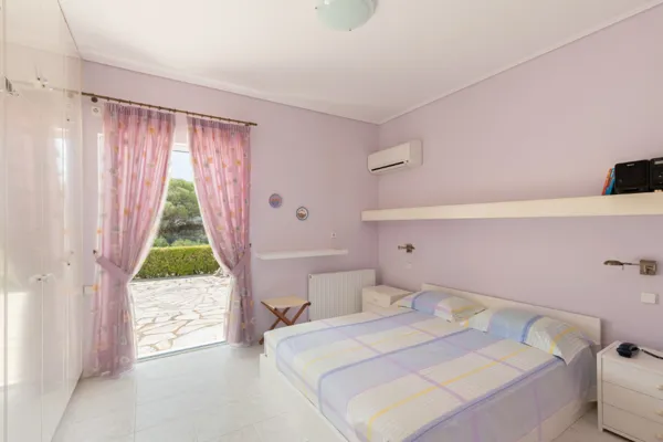 A villa combining comfort and excellent location - Sounio, Attica