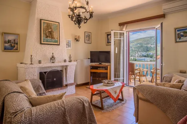 Traditional house with panoramic sea views over Batsi bay - Batsi, Andros, Cyclades Islands
