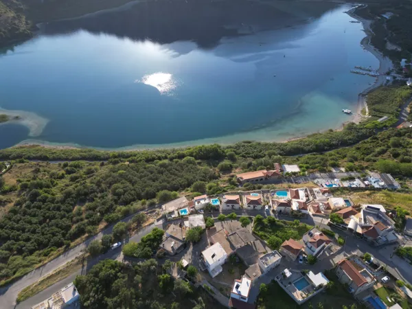 Great located plot overlooking Kournas lake - Kournas, Chania, Crete