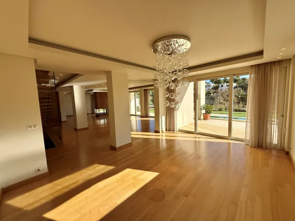 High quality villa on the outskirts of the city - Penteli, Athens, Attica