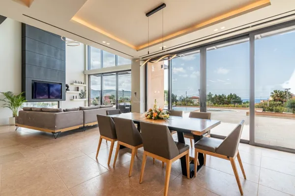 Luxury villa with advanced award-winning technology in Lagonissi - Lagonissi, Athens Riviera, Attica