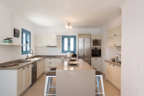 Lovely, modern style villa with magnificent views of the sea  - Agios Lazaros, Mykonos, Cyclades Islands