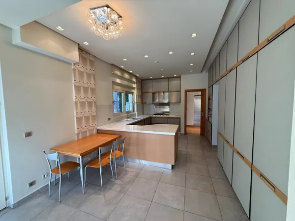 High quality villa on the outskirts of the city - Penteli, Athens, Attica
