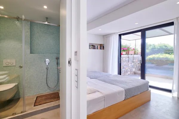 Elegant modern property located in a picturesque cove - Kitries, Messinia, Peloponnese