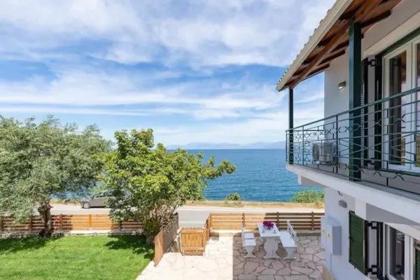 Unique seafront house - Kassiopi, Corfu, Ionian Islands