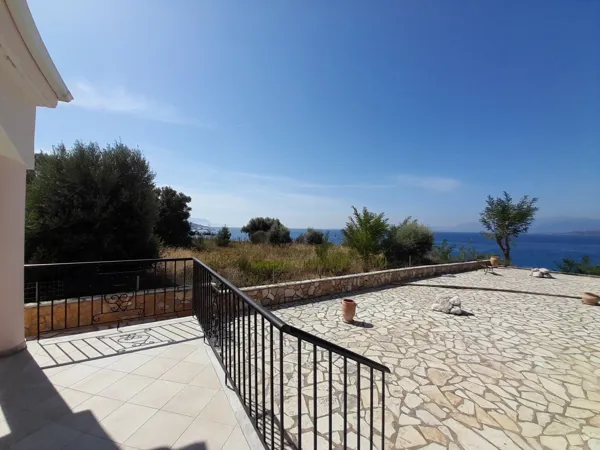 Villa on the seashore with panoramic sea views - Palairos, Etoloakarnania, West Greece