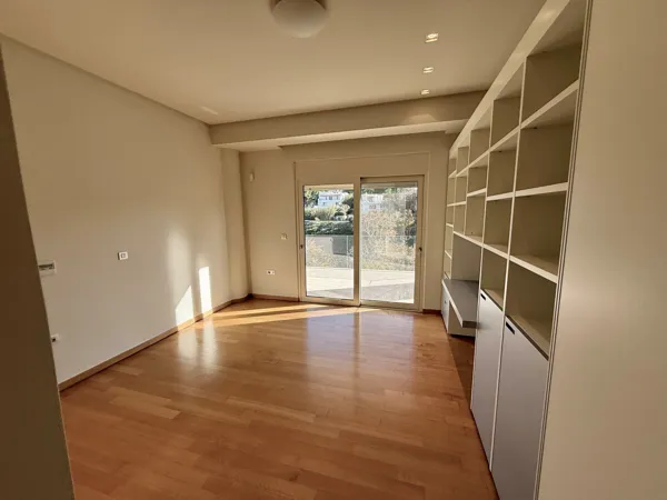 High quality villa on the outskirts of the city - Penteli, Athens, Attica