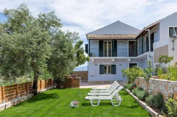Unique seafront house - Kassiopi, Corfu, Ionian Islands