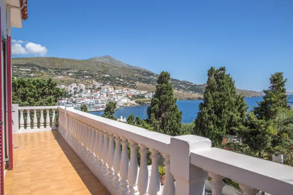 Traditional house with panoramic sea views over Batsi bay - Batsi, Andros, Cyclades Islands