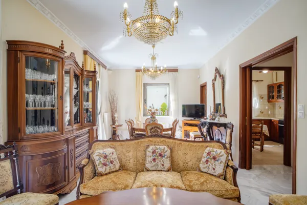 Classic Style Furnished Apartment - Palaio Psychico , Athens, Attica