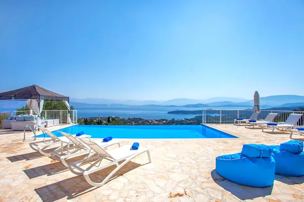 A villa offering magnificent sea views - Kassiopi, Corfu, Ionian Islands