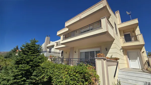Comfortable and deluxe living in a beautiful modern home - Dioni, Attica