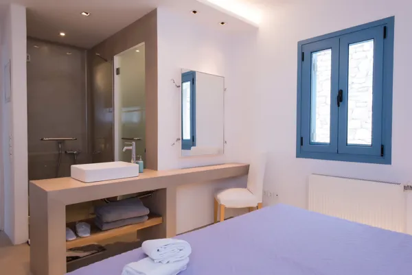 Lovely, modern style villa with magnificent views of the sea  - Agios Lazaros, Mykonos, Cyclades Islands