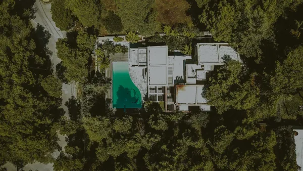 Residence in the affluent suburb of Dionysos - Dionysos, Athens, Attica